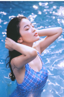 我女朋友母亲的朋友给她介绍对象