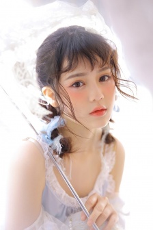 帐篷里的秘密未裁剪人物设定